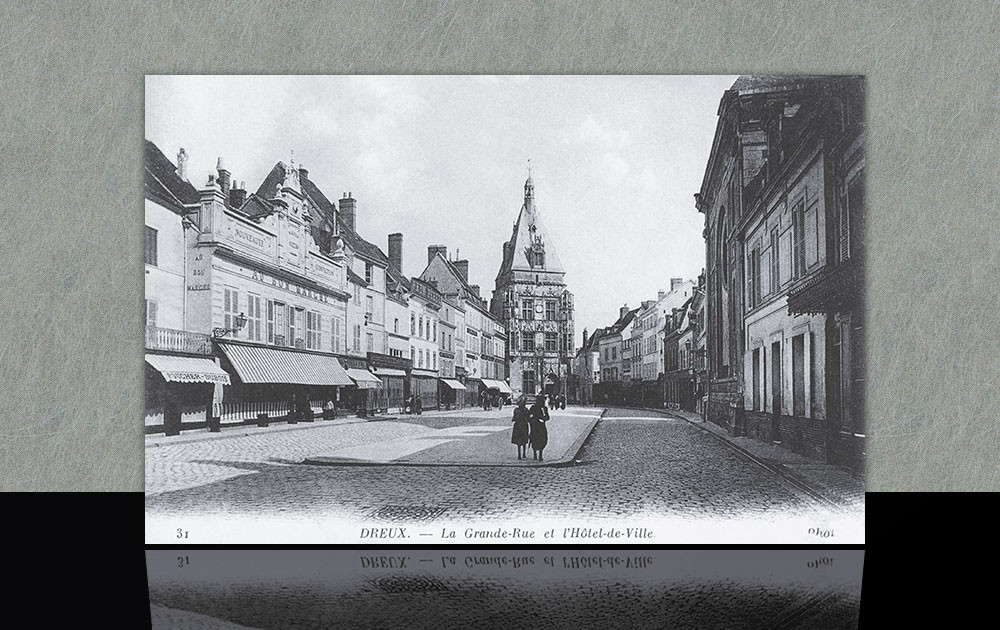 La Grande-Rue et l'Hôtel de Ville - Dreux